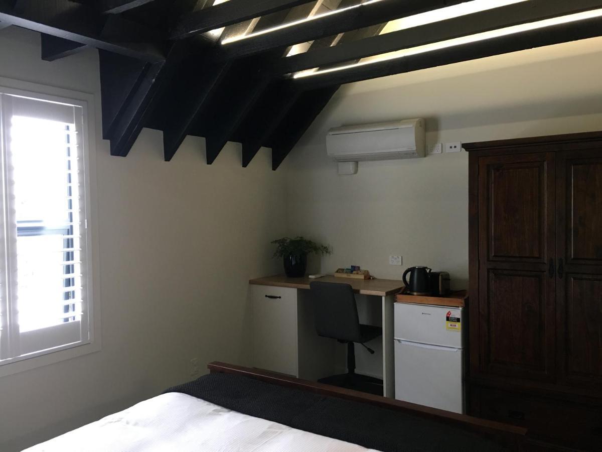 The Stables Dunedin Bagian luar foto